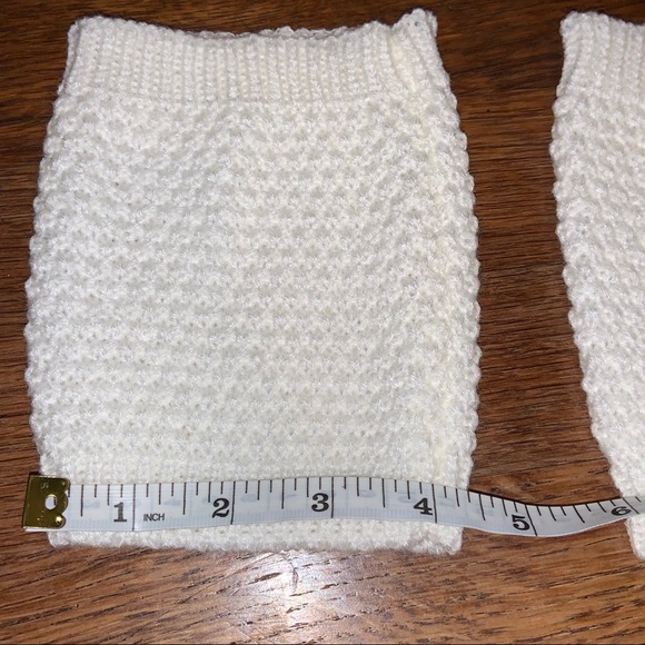 NWOT Cream Solid Knit Boot Cuffs - Picture 6 of 8